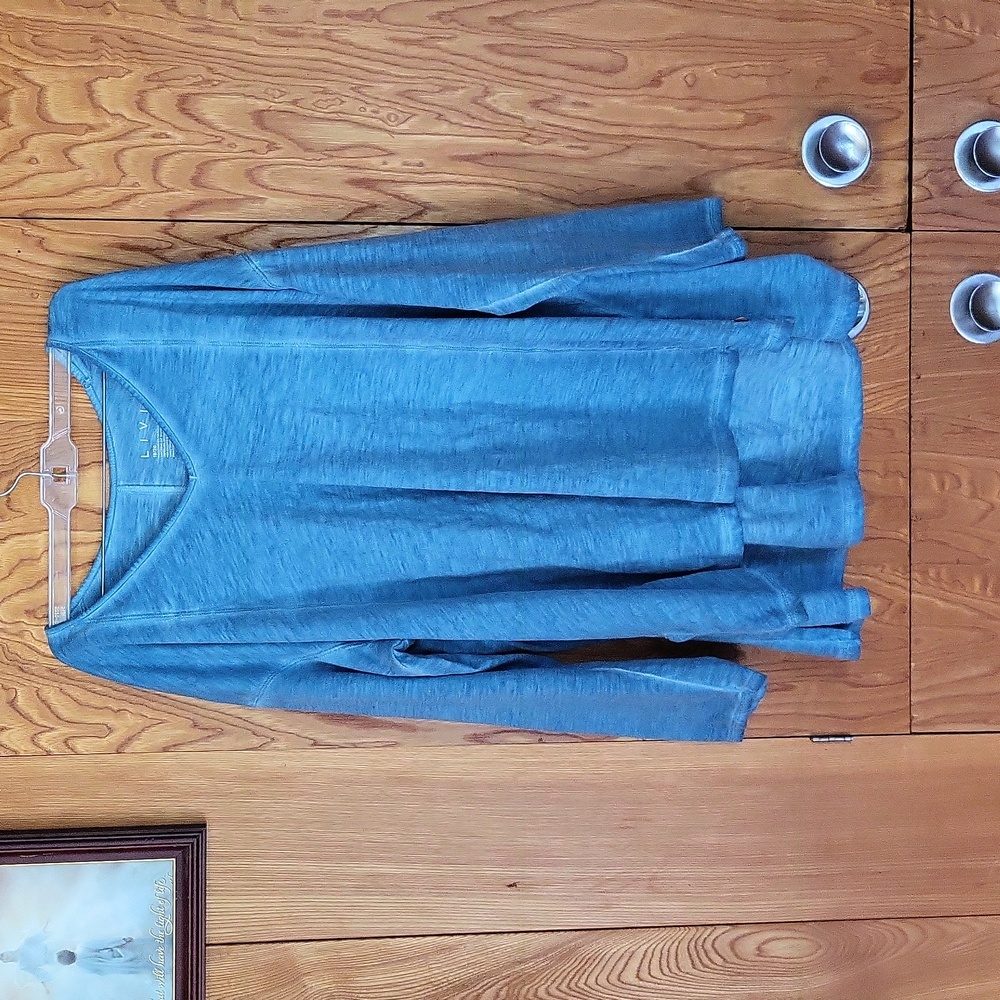 NWOT LIVI slightly distressed in the seams long sleeve tee